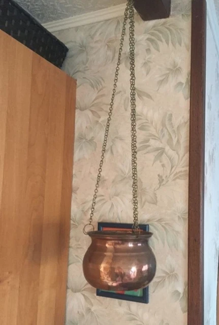 Grande jardinière en cuivre martelé avec poignée en fer forgé, vintage des années 60