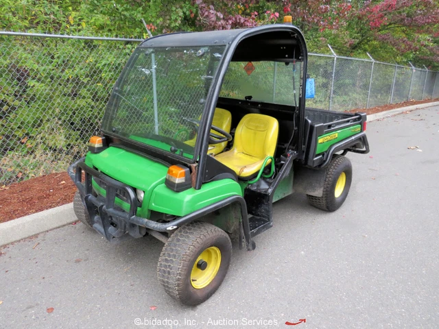 2012 John Deere Gator Electric Industrial Utility Vehicle Cart Dump UTV