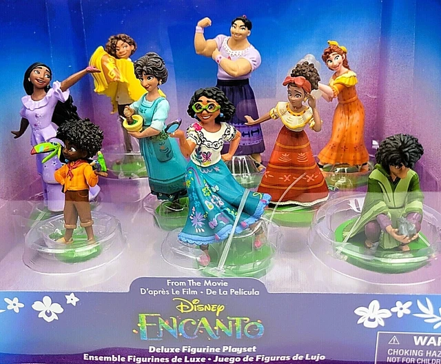DISNEY ENCANTO DELUXE Figurine Play Set 9 Pieces Madrigal Family Cake