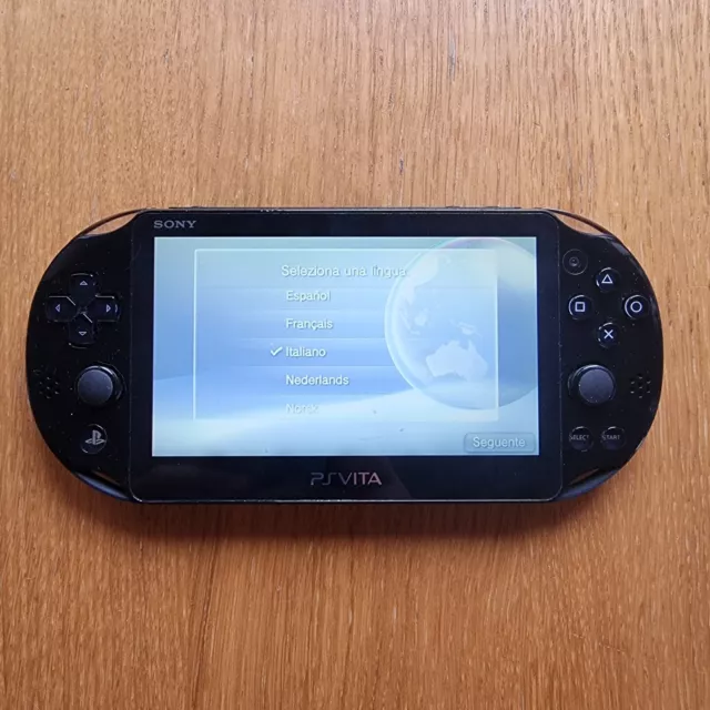 Console Sony PS VITA PCH-2000 FUNZIONANTE