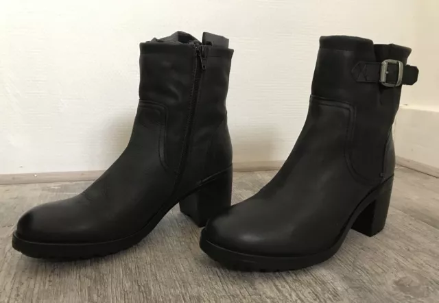 Destockage Neuf Bottines Marque Coco Abricot Cuir Noir @ T 40 @ Neuf 139€ @ N7