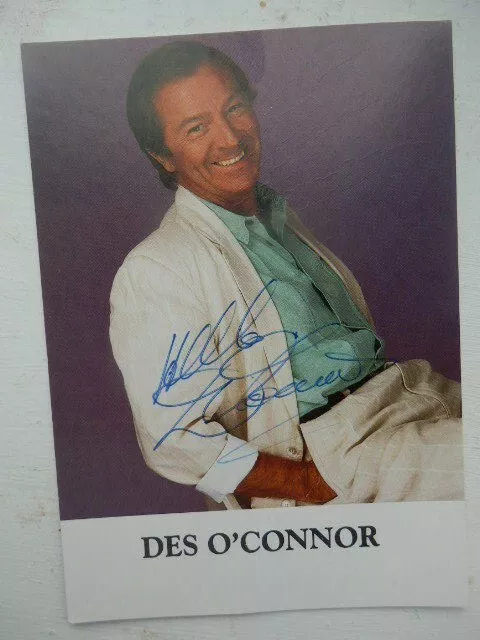 Des  O'connor  -  Singer /  Tv  Presenter    -   Autographed  Photo