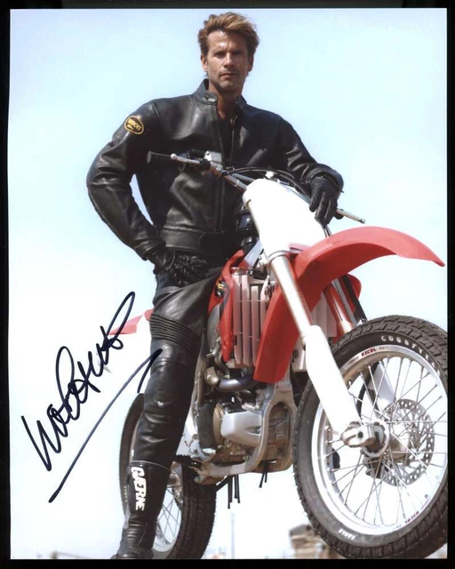 Lorenzo Lamas Signed 8x10 Photo Falcon Crest Actor Autograph ZJ5850