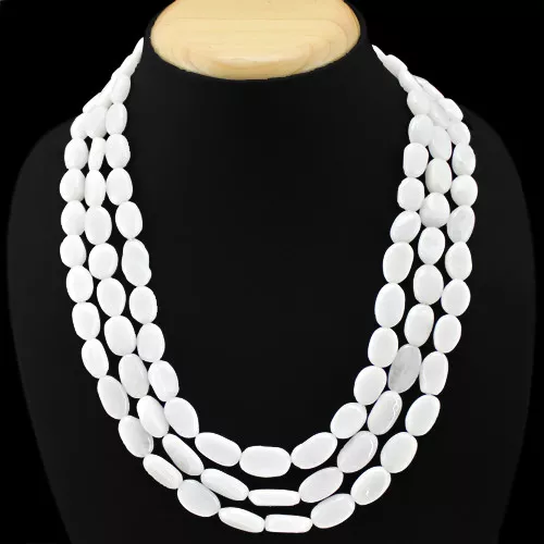 World Class Amazing 557.00 Cts Natural 3 Line White Moonstone Beads Necklace