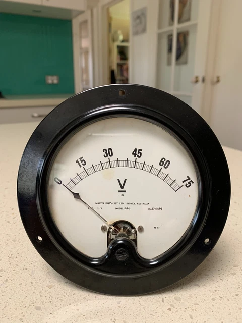 Master Instruments Vintage Voltmeter