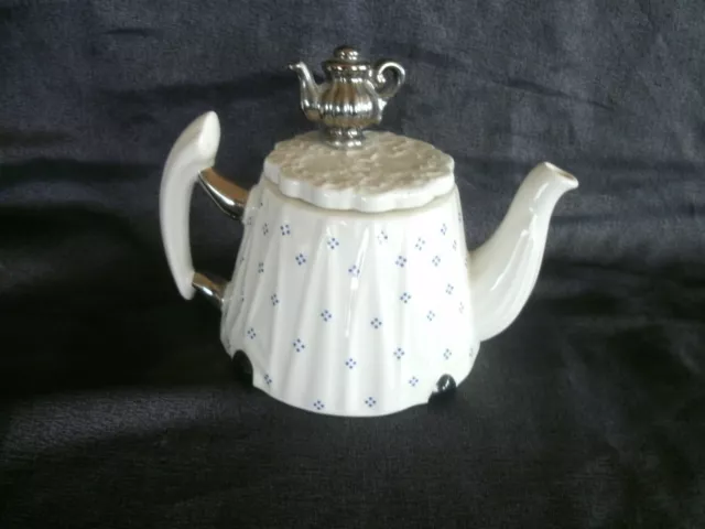 Cardew Teapot Miniature Victorian Table . FREE UK P+P ..........................