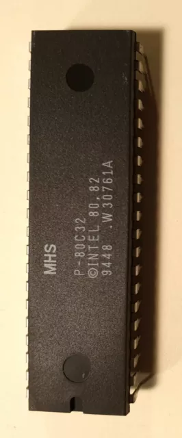 P80C32 MHS CMOS Microcontroller 256 Bytes RAM 40-PDIP 1 piece