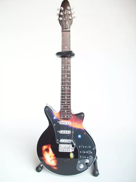 Guitare miniature Axe heaven - Brian May signature - Queen