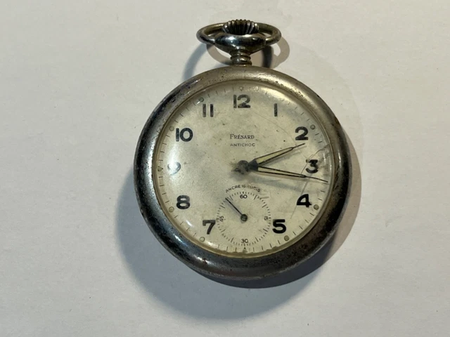 ANCIENNE MONTRE GOUSSET type militaire fonctionne EUR 40,00 - DE ANCIENNE MONTRE GOUSSET type militaire fonctionne EUR 40,00 - DE