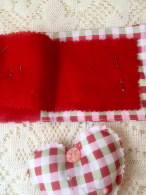 Sewing Needle Storage Case & Pin Cushion Set. Pretty Roses . New & Handmade 3