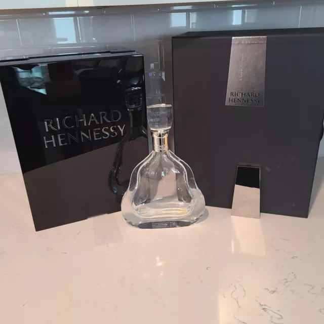 Richard Hennessy  Crystal Cognac Collector Bottle Decanter EMPTY CRISTAL