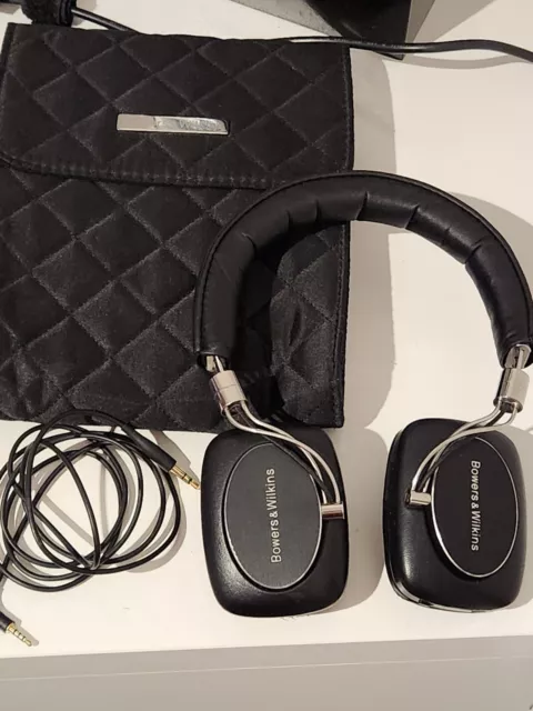 Bowers & Wilkins B&W P5 Bluetooth Wireless Headphones