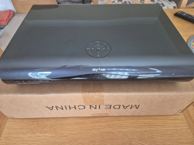 HD Radio Ready Car Audio In-Dash CD Players Used Amstrad DRX895 1TB PVR6 - 2017 Version, 3D Ready With Warranty Sky HD Box - Foto 5