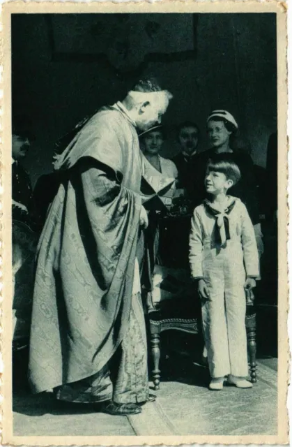 CPA AK SE le Cardinal Van Roey et le Prince Baudouin BELGIAN ROYALTY (833535)