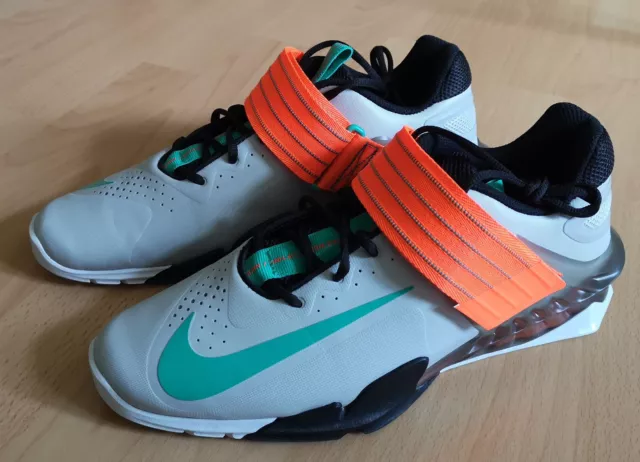 Nike sollevamento pesi top
