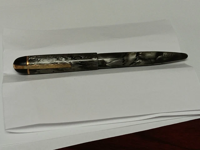 Wahl Eversharp Skyline Fountain Pen 14k Gold NIB