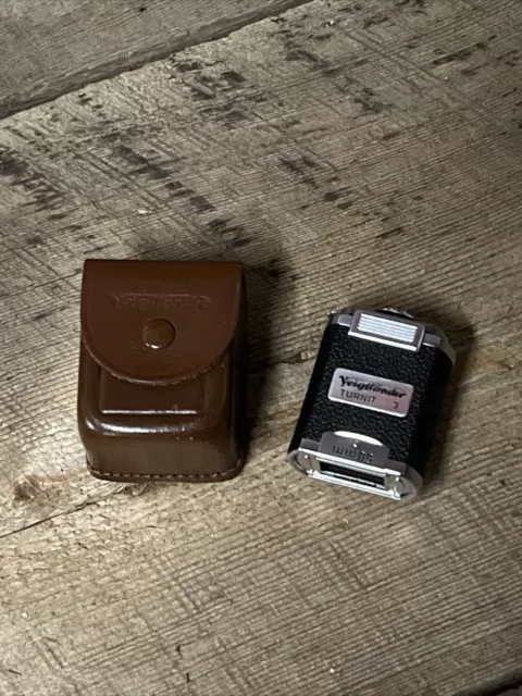 Voigtlander Turnit Finder 35mm / 100mm for Prominent Film Camera
