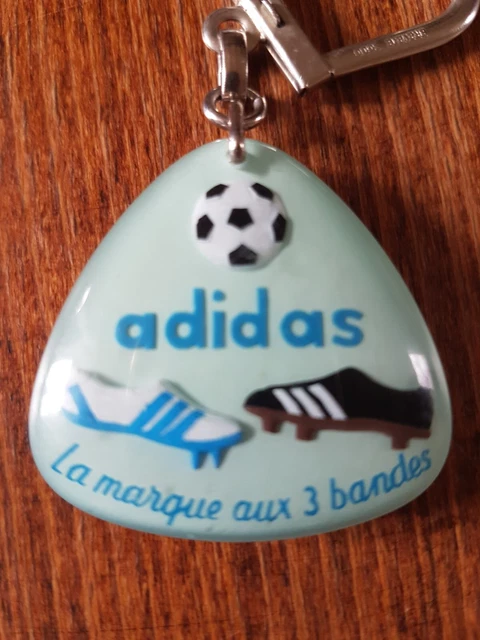 Adidas Keychain Keychain Keychain Keychain Football Shoe Vintage Key Ring Soccer