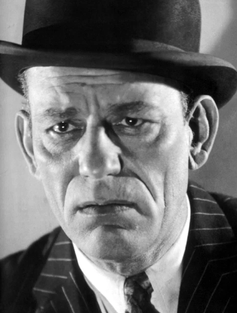 LON CHANEY SR. 8x10 PICTURE THE UNHOLY THREE SET PHOTO
