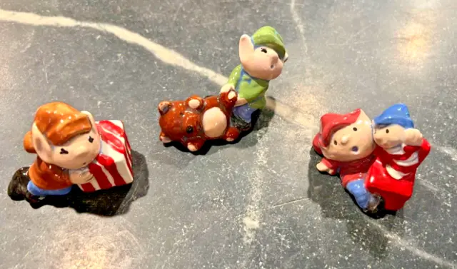 LOT VINTAGE PIXIE Elf MC Ceramic Christmas Pixie / Elves with Gifts $15 ...