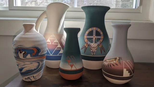 Native American Sioux pottery Lot of 5 pieces Handmade Bottles and Vases Signed