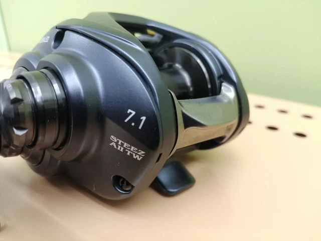 DAIWA 23STEEZ AII TW 1000HL ゴールドワークス究極式 DAIWA 23 STEEZ Aii Tw 1000Hl Bait Reel $591.30 - PicClick CA