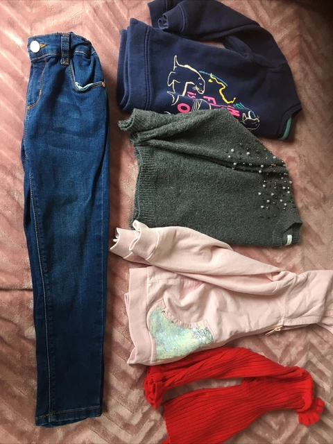 Girls clothes bundle age 5-6 jumpers and jeans