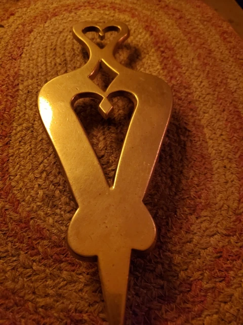 Late 18th Century Early 19th Century Brass Trivet Hand Cast Triple HEART