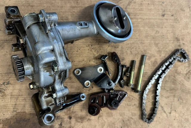 HONDA K20A2 EP3 / DC5 OIL PUMP main image 1