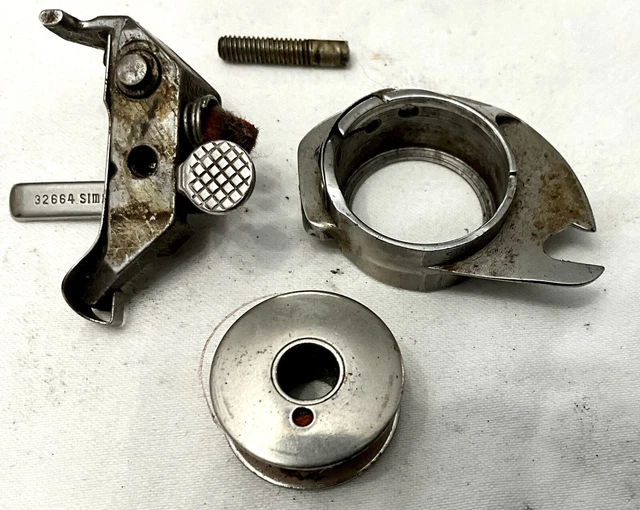 VINTAGE SINGER Sewing Machine 99 Bobbin Case And Ejector Part Lot 17.