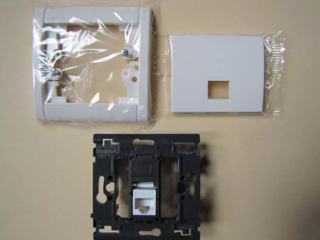 Legrand 84340 84337 84342 85670 - Prise RJ45 Cat 6 Sagane Opalis Kozi