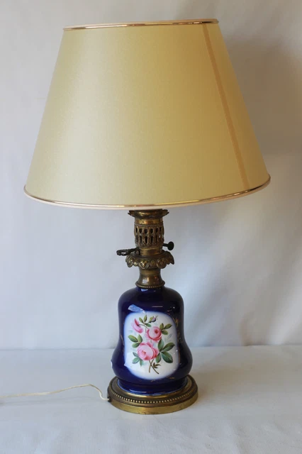 Lampe à Pétrole Vintage – Verre Et Porcelaine Blanche, Motif Floral, Art Déco, 50 Cm