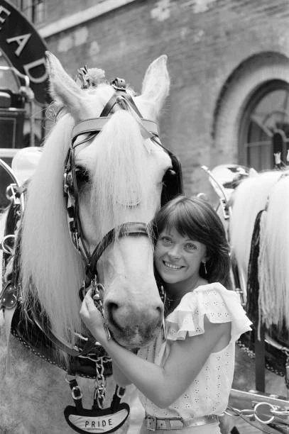 Isla St Clair actress singer and game show host 1981 Old Photo