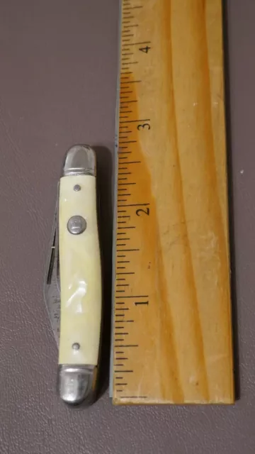 Vintage Imperial Prov RI USA 2 Blade Folding Knife Cracked Ice Handles 00128