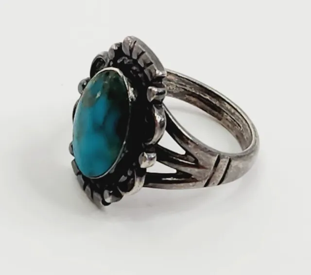 NATIVE AMERICAN NAVAJO Sterling Silver Turquoise Ring Size 6.75 Approx ...