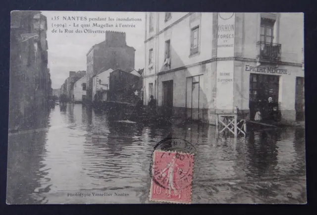 CPA Carte postale NANTES Inondations 1904 Qaui Magellon Ollivettes Epicerie