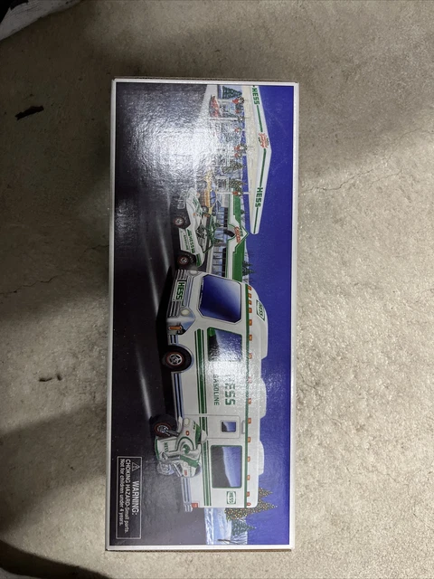 1998 Hess Truck Recreation Van with Dune Buggy New in Box