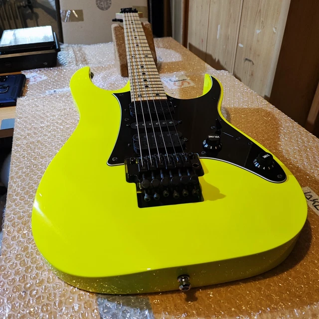Ibanez rg550 desert shop yellow