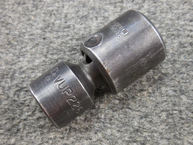 MAC Tools VUP226R Impact Universal 11/16 in. Socket 1/2" Drive 6 Point USA SAE 2
