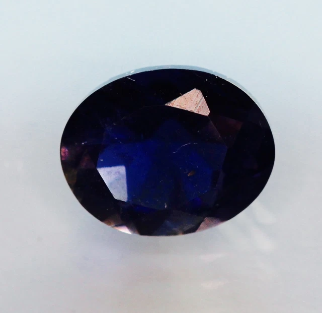 1,88 ct Belle Iolite de l'Inde