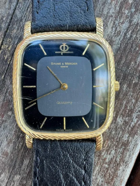 Authentic 1970's jumbo Baum & Mercier  18K gold Quartz men watch MINT ULTRA THIN