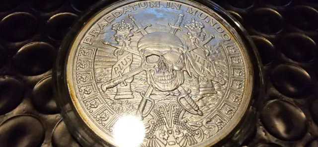 1 oz .999 Fine Silver Pieces of Eight Silver Shield in Protective Capsule