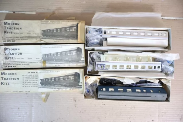 MODERN TRACTION KITS MTK KIT BUILT RAKE of 3 LMS CORONATION COACH ol