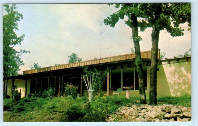 BRANSON, Missouri MO ~ Roadside MARVEL COVE LODGE Resort ca 1960s Postcard
