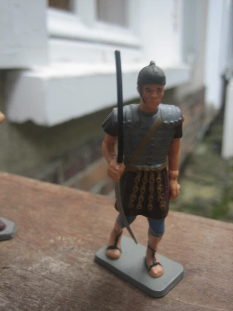METAL MODELES/LEGION ETRANGERE 1865/54mm no 90mm Cimier pegaso Girona Beneito EUR 24,00 - FR