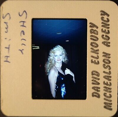 BR8-516 80s SHELLY SMITH GORGEOUS ACTRESS CELEBRITY CANDID ORIG 35MM COLOR SLIDE