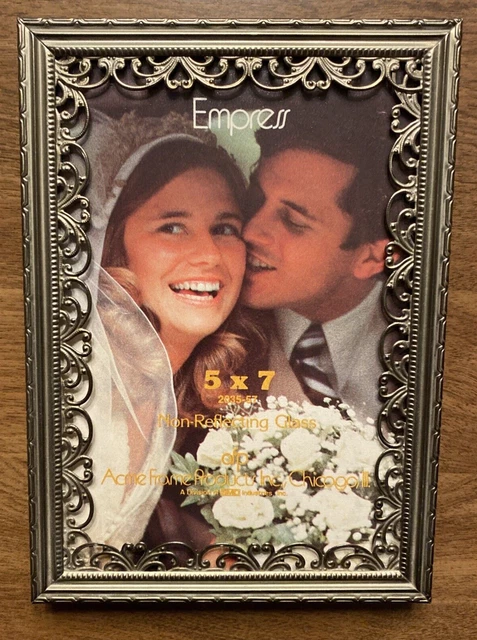 Vintage Empress Metal Fancy Ornate Picture Photo Frame 7 3/16” x 5 1/8” BR4