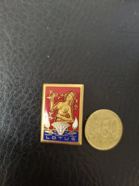 Navire de débarquement le CHELIFF - Courtois Paris - Insignes