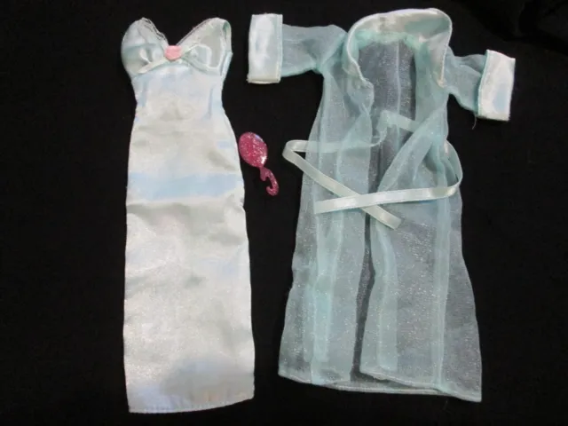 BARBIE DOLL 1995 Fashion Avenue Lingerie Collection Robe & Nightie