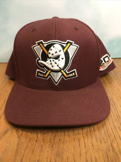Anaheim Mighty Ducks Vintage Starter Flex-Fit Fitted Cap Hat Size 6 5/8 - 7  1/8
